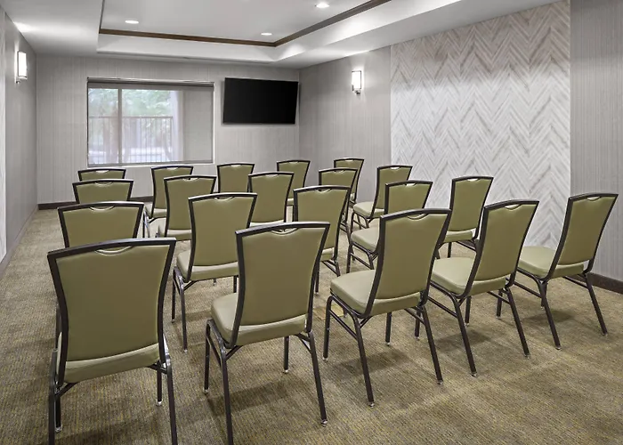 Hotel Springhill North 3*