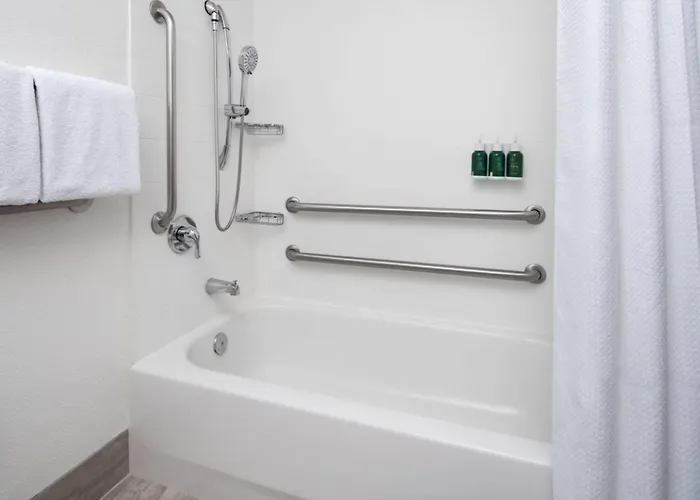 Springhill North 3*
