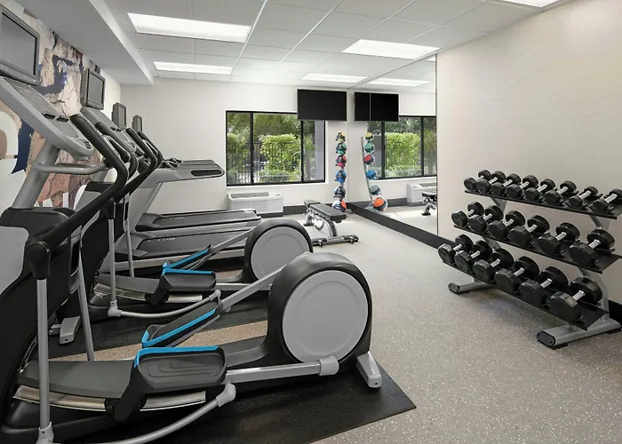 Springhill North Hotel 3*